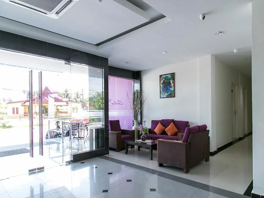 Oyo Premium Jalan Pantai Tengah Hotel Langkawi 3*,  Malaysia